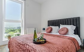 Lumina Apartments With Parking, Balcony Lodz